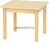 Bölcsődei négyzet asztal-állítható magasságú<br>60x60x40 cm, lekerekített sarkokkal, élekkel - juhar